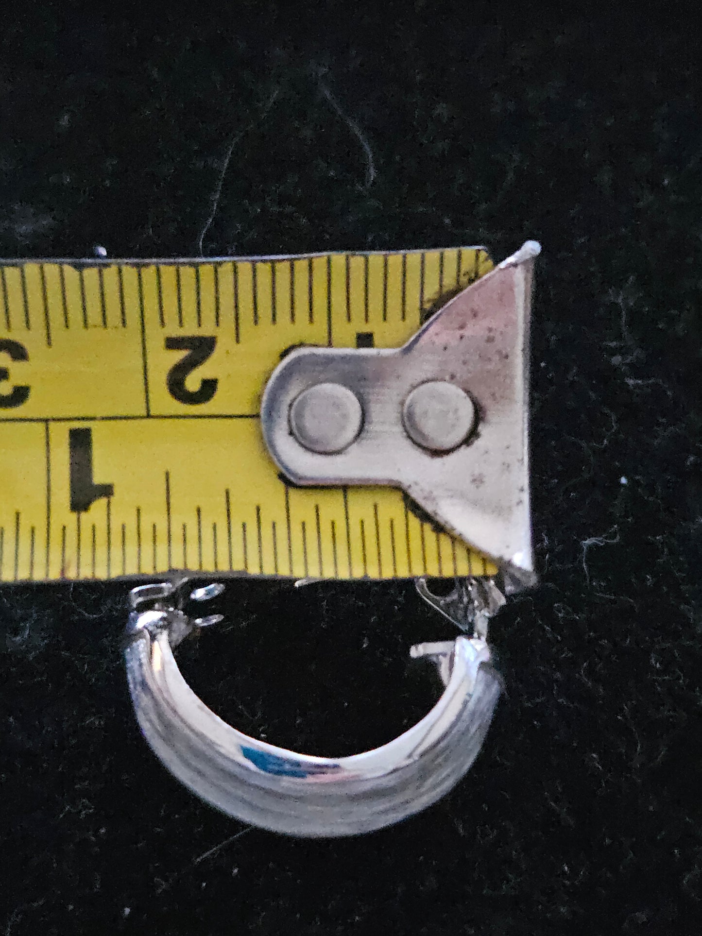 Vintage 1950s 1960s Kramer Brushed Silver Crescent Clip-On Earrings – Mid-Century Modern