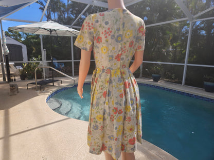 Vintage 1950s Floral Cotton Day Dress with Keyhole Neckline image 1