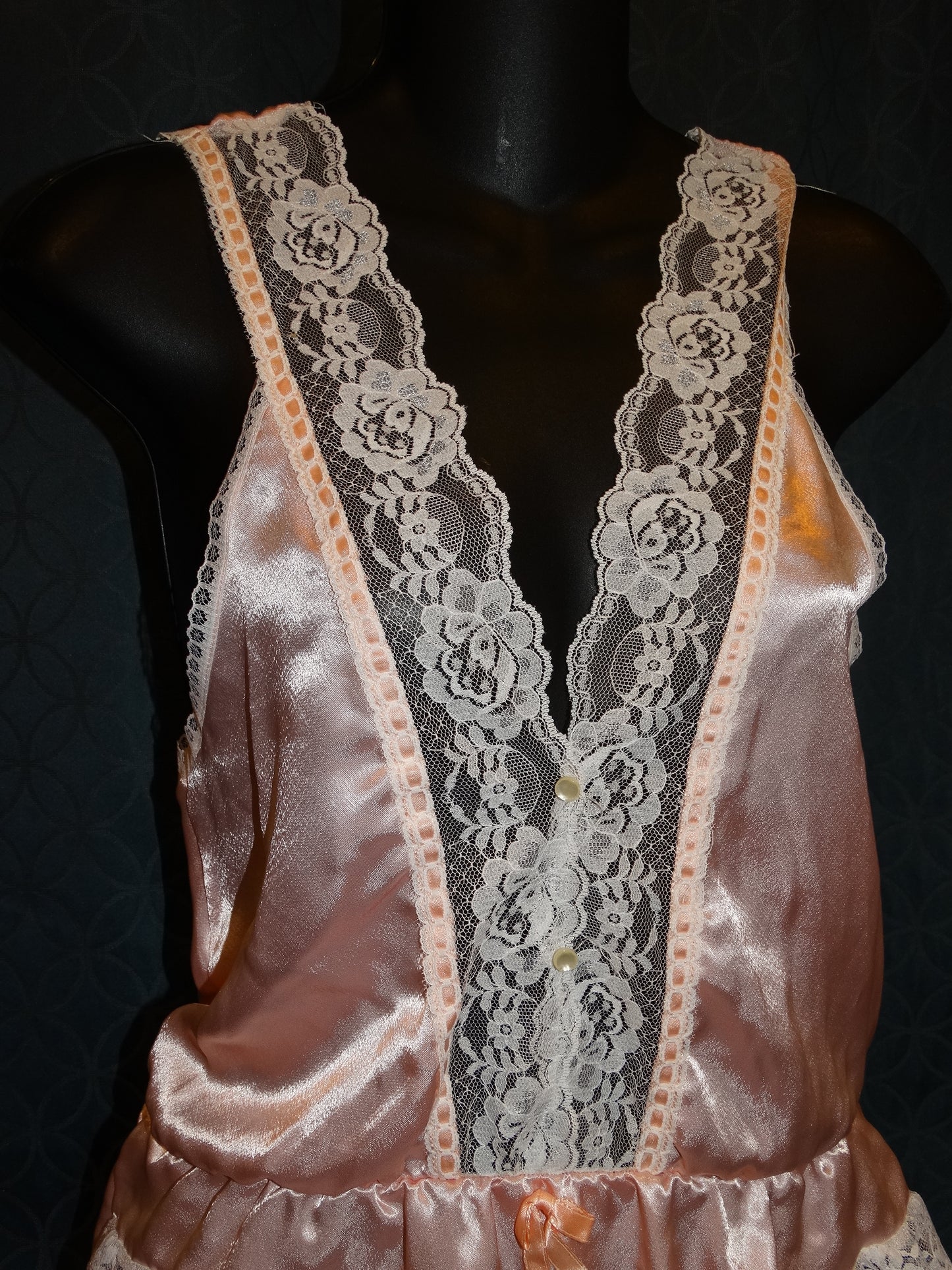 Vintage Peach Liquid Satin Teddy Lace Trim V-Neck Ruffle Legs Union Made image 1