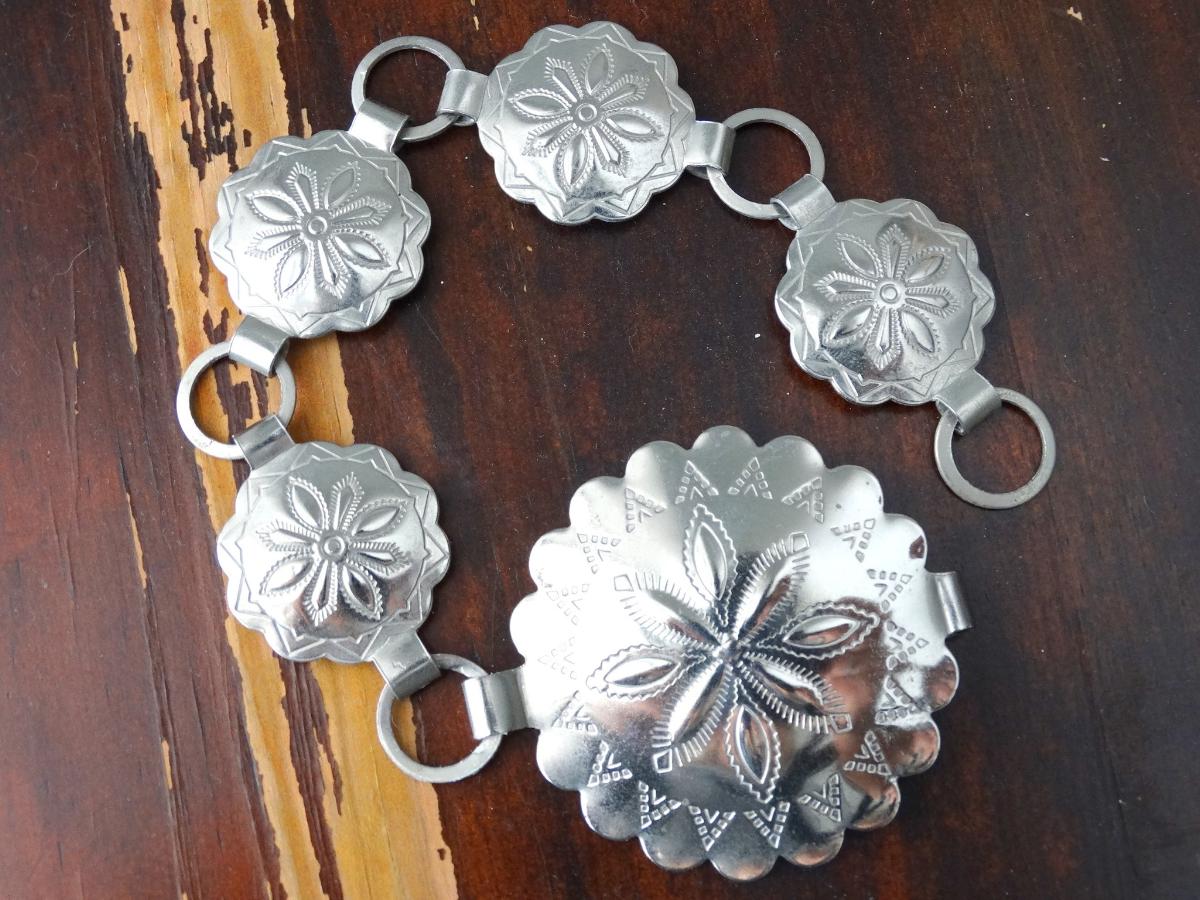 Vintage Southwest Concho Link Bracelet Silver-Tone Western Floral Design image 0