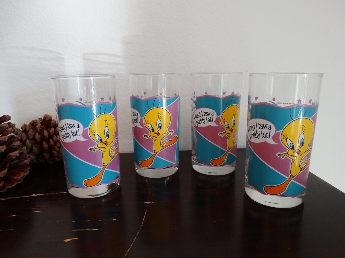Vtg Tweety Bird LOONEY TUNES Warner Glass  Set of 4 image 0