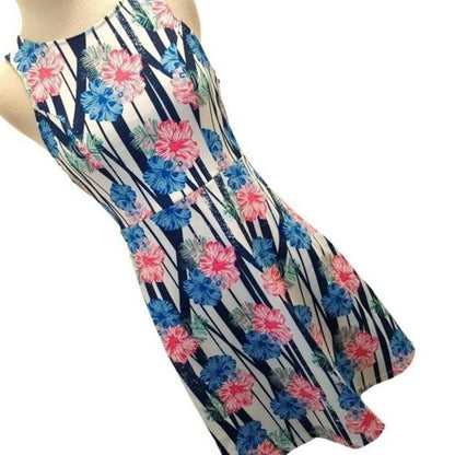 Jealous Tomato Hibiscus Open Back Skater Size Small