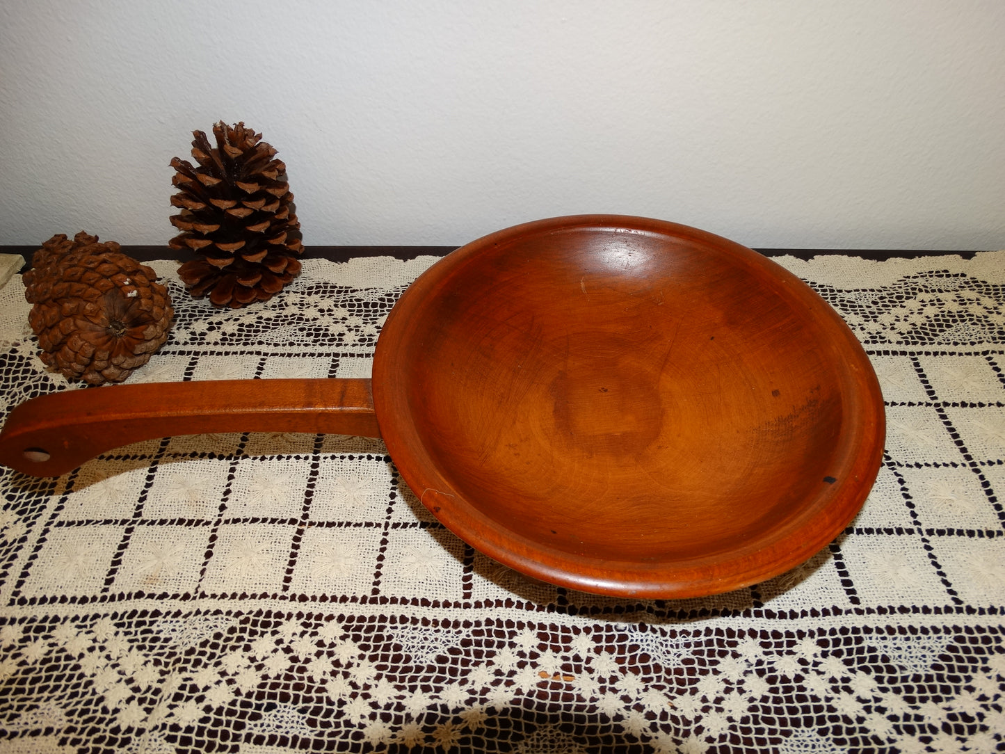 Vintage MUNISING Footed Brown Wooden Bowl w/ Handle Wood Handled Serving Dish image 2