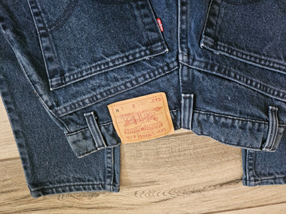 Vintage Levi’s 512 Slim Fit Tapered Jeans | Dark Blue Denim | Size 9 Medium