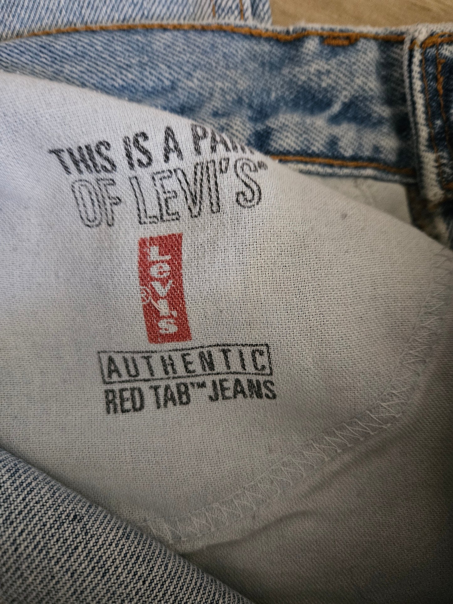 Vintage 90s Levi’s 512 Slim Fit Straight Leg Jeans | Light Wash Denim | Juniors 7 S