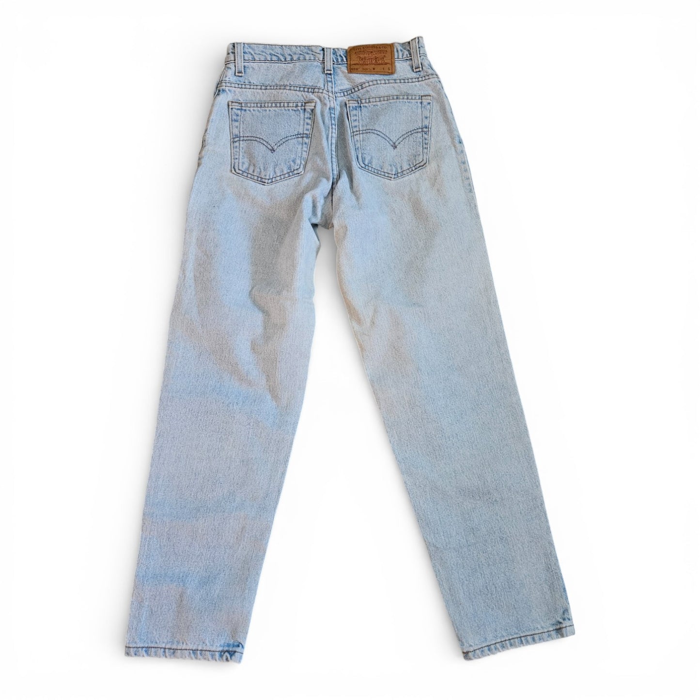 Vintage Levi’s 550 Relaxed Fit Tapered Jeans | Light Wash | Juniors 7 S