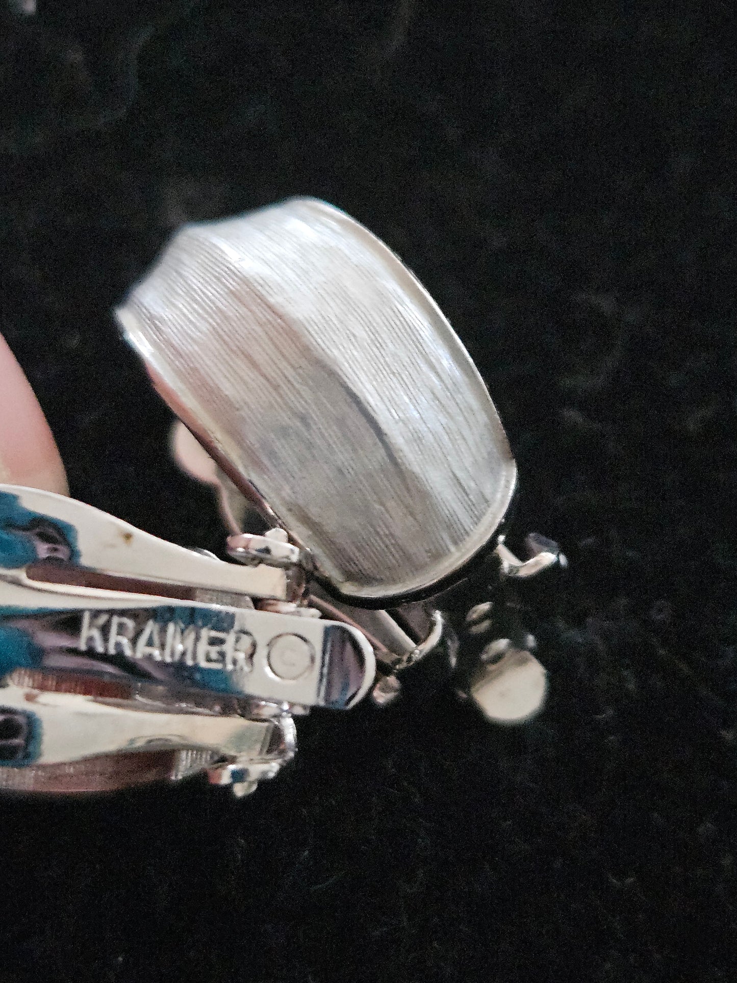 Vintage 1950s 1960s Kramer Brushed Silver Crescent Clip-On Earrings – Mid-Century Modern