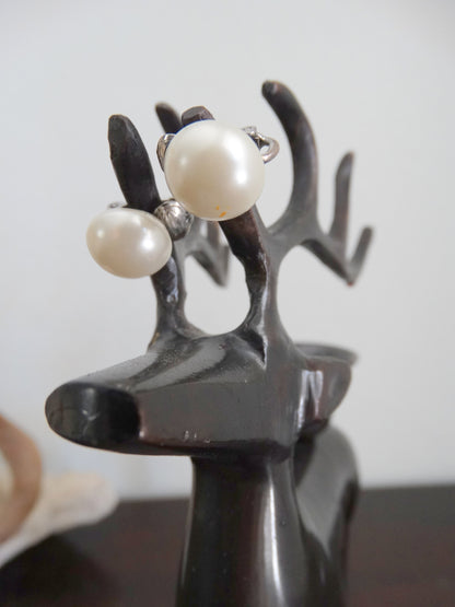 Vintage Sarah  Coventry Faux Pearl Screw-Back Earrings Classic Mid-Century image 3