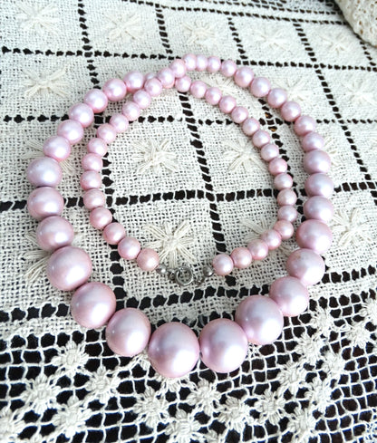 Vintage Retro Pink Graduated Faux Pearl Necklace image 0