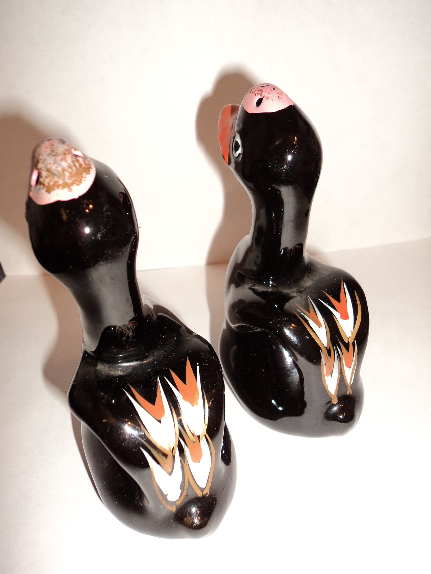 Kitschy Retro 5" Black Swan Salt& Pepper Shaker Set image 4