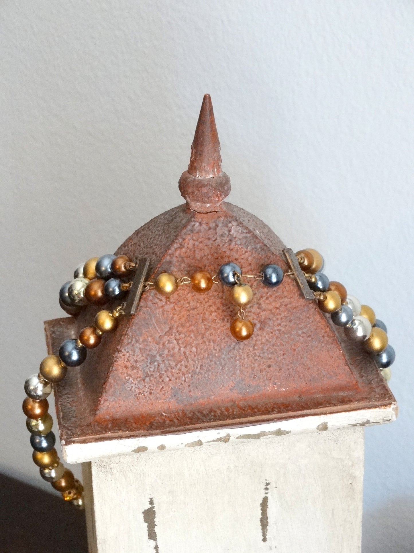 Vtg 3-Strand Bead Brown Gold Filigree Metallic Pearl Choker Necklace image 4