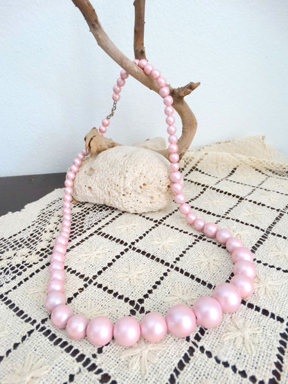 Vintage Retro Pink Graduated Faux Pearl Necklace image 1