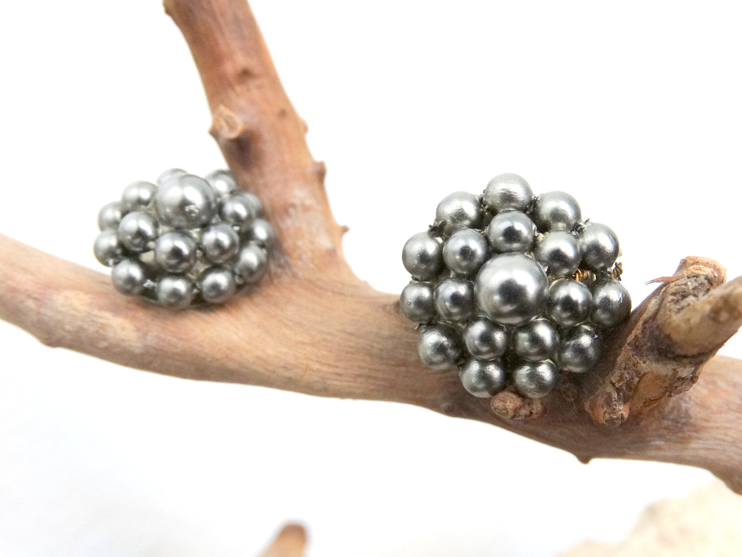 Vintage Gunmetal Cluster Screw-Back Earrings 1950s Gray Beaded Bubble Earrings image 2