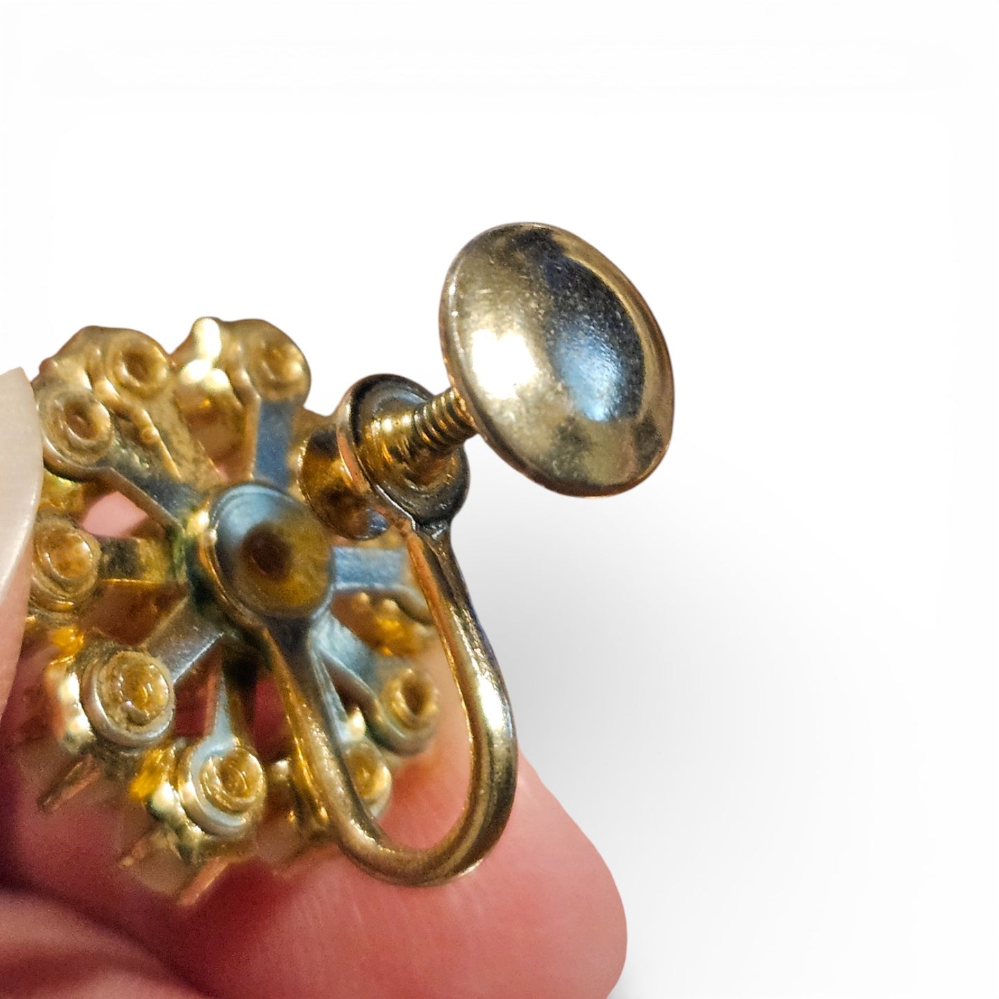 Vintage 1950s White Milk Glass Screwback Earrings Floral Snowball Cluster