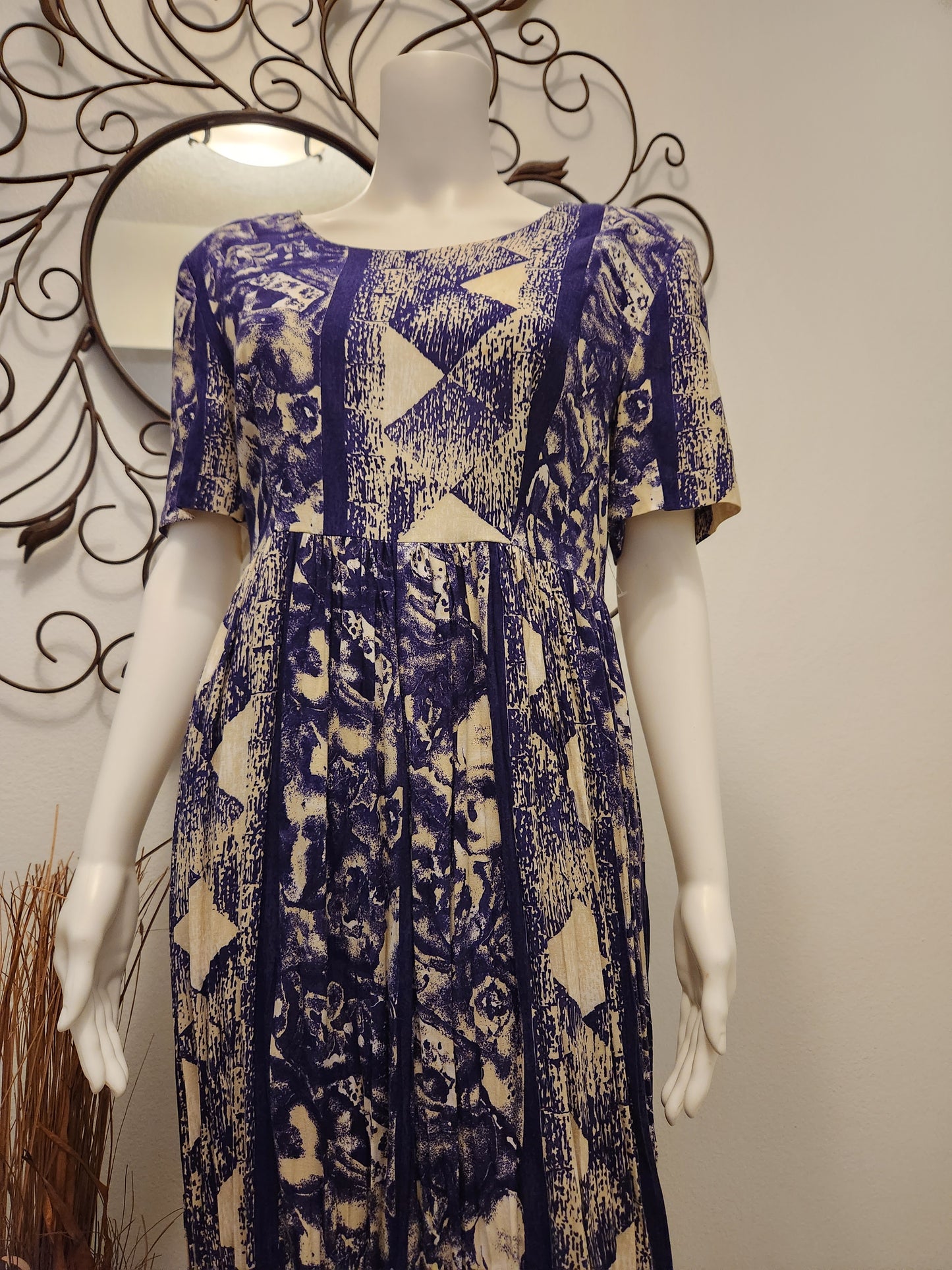 Vintage K.C. Spencer Navy & Tan Empire Waist Midi Dress – Abstract Print – Size 12